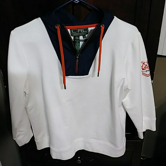 Ralph Lauren Tops - Ralph Lauren sweatshirt